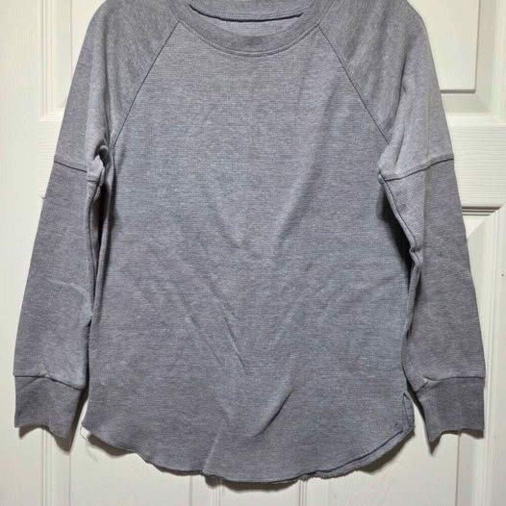 Women's Warm Essentials by Cuddl Duds size Medium gray thermal like new